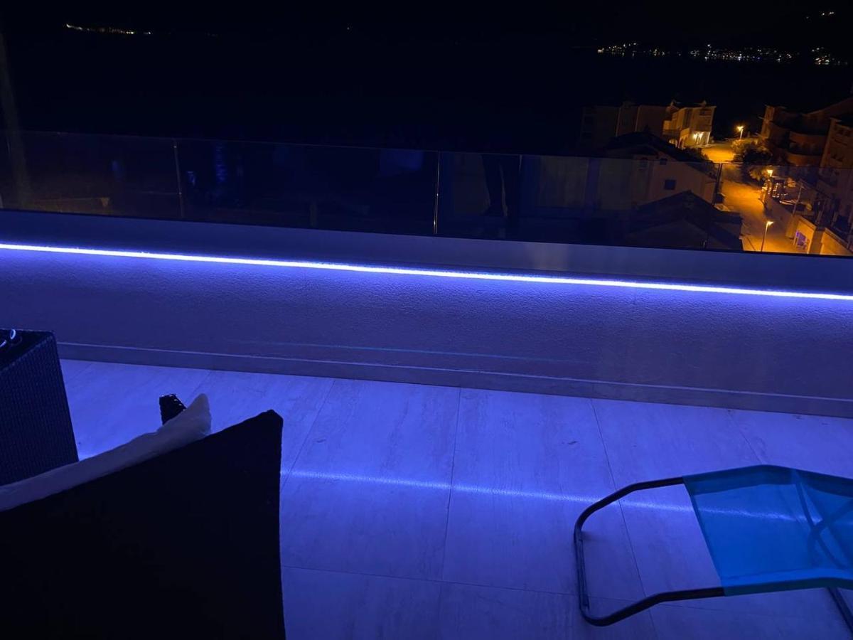 Amazing Sea View Appartement Omiš Buitenkant foto
