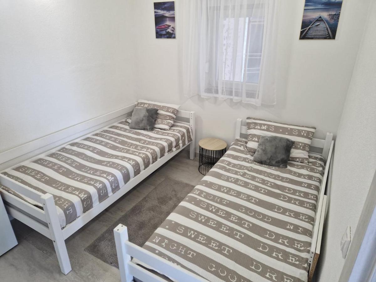 Amazing Sea View Appartement Omiš Buitenkant foto