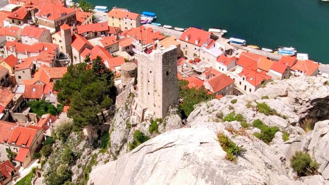 Amazing Sea View Appartement Omiš Buitenkant foto